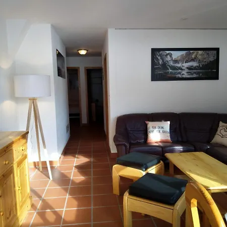 Apartment Saskia 8 *